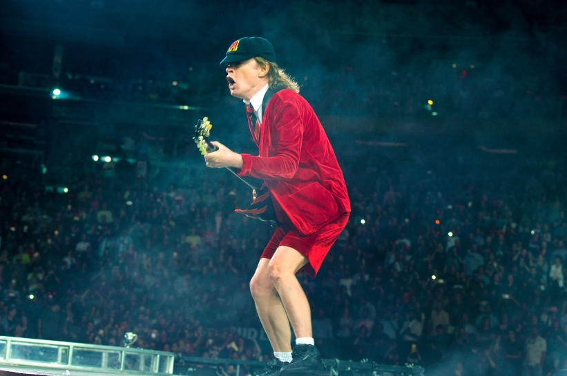 AC/DC Rocks Madison Square Garden – Heyman Hustle