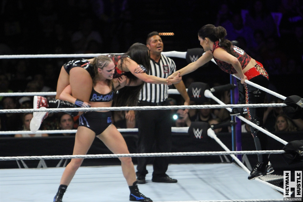 360 Coverage Of Wwe Evolution Ronda Rousey Defends The Raw Womens Title Against Nikki Bella