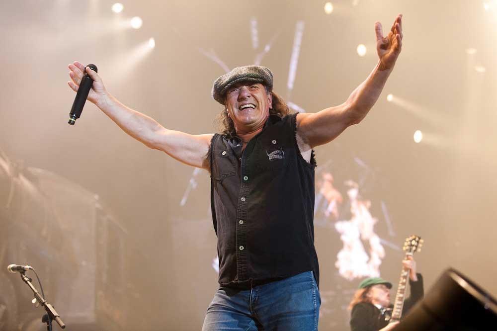 Brian Johnson Pens a Farewell Letter As He Departs AC/DC After 36 Years ...