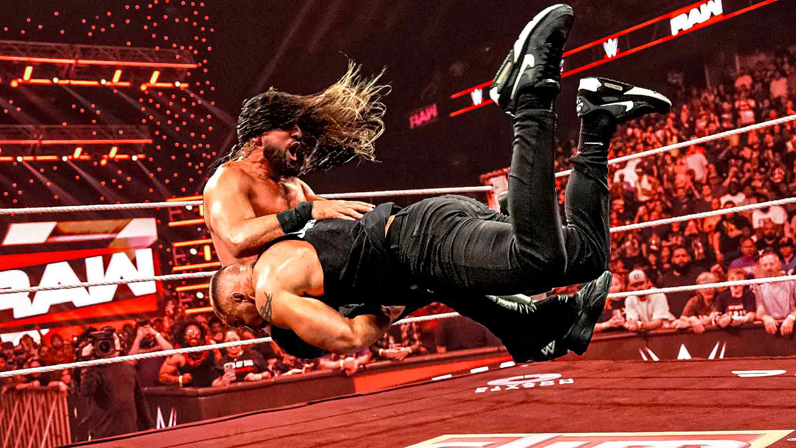 EXCLUSIVE PHOTOS OF SAMI ZAYN VS GUNTHER FOR THE INTERCONTINENTAL